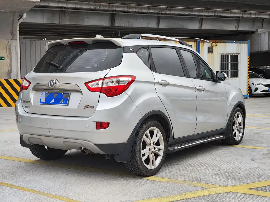 Changan CS35 2012 1.6L MT Luxury IV