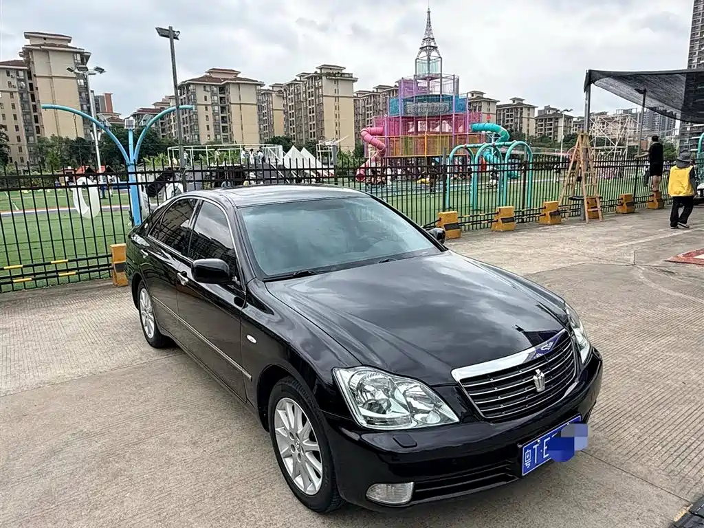 Toyota Crown 2006 2.5L Royal