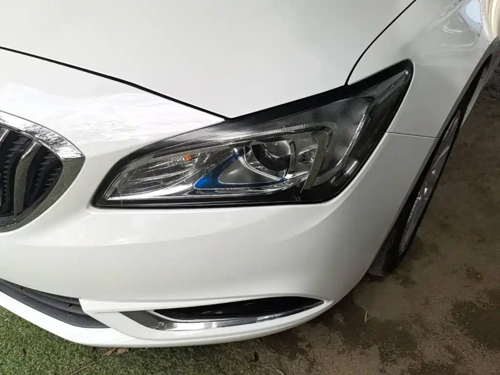 Buick Verano — миниатюра 24