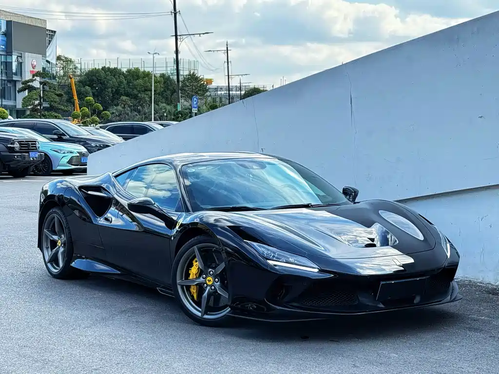 Ferrari F8 — миниатюра 4