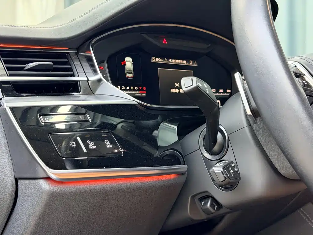 Audi A8 — миниатюра 15