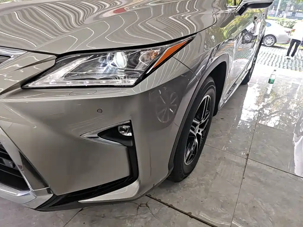 Lexus RX — миниатюра 24