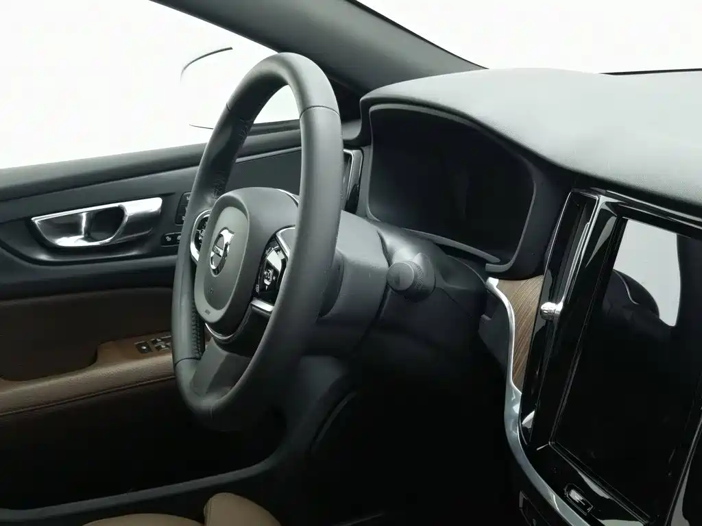 Volvo S60 — миниатюра 22