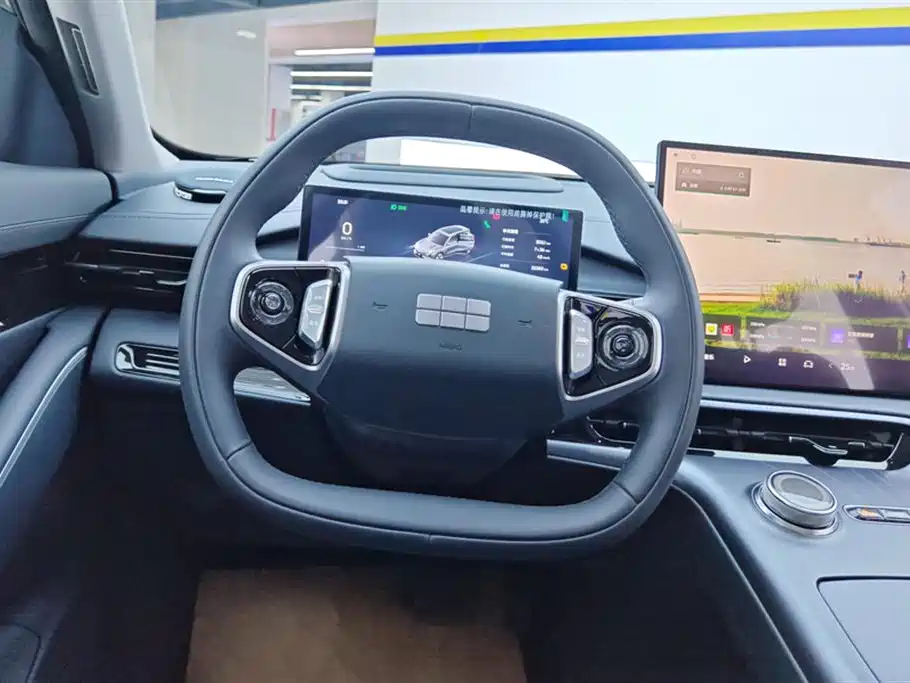 GEELY GALAXY GALAXY E5