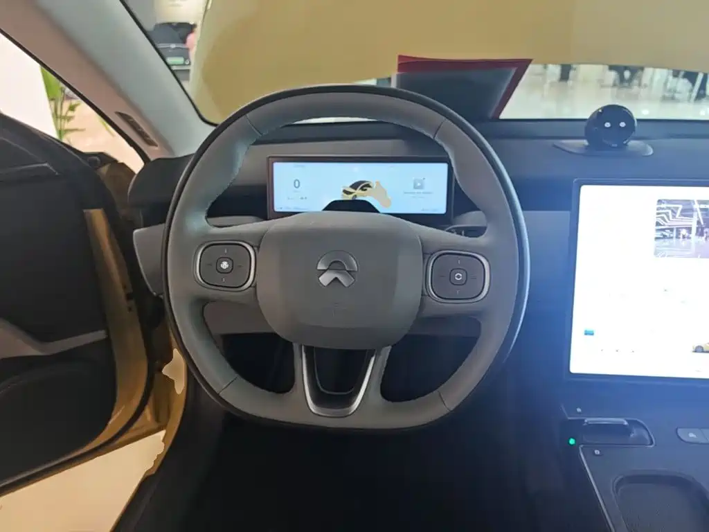 NIO ET5 — миниатюра 11