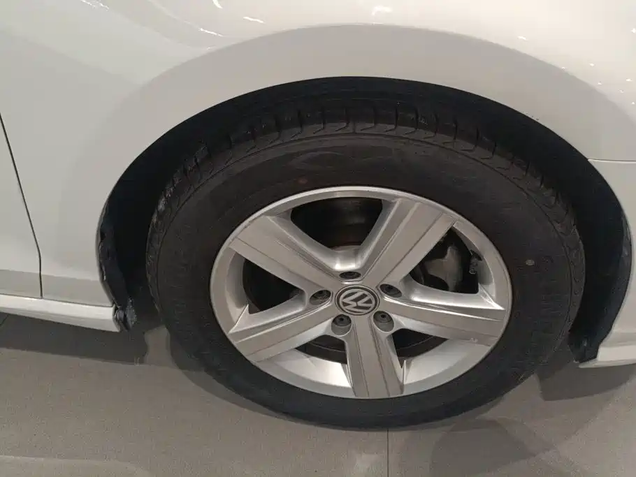 Volkswagen Lamando — миниатюра 6