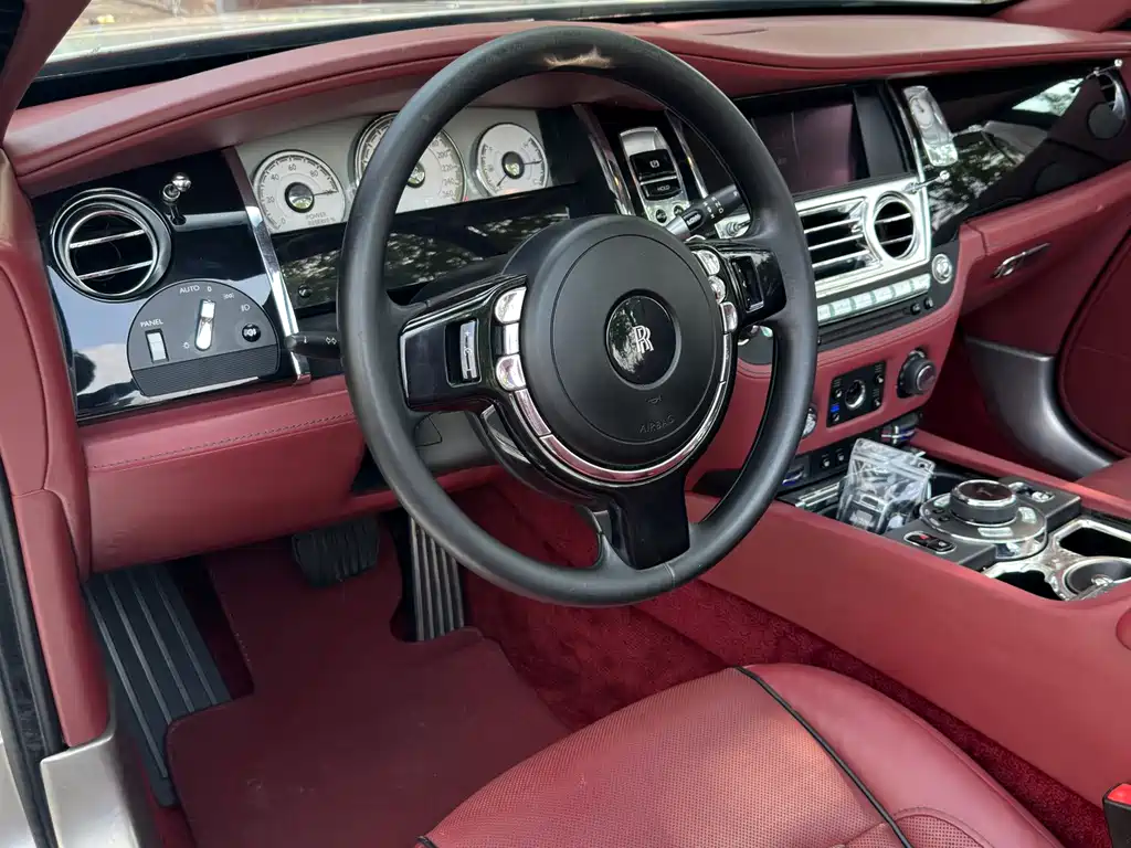 Rolls-Royce Dawn — миниатюра 10