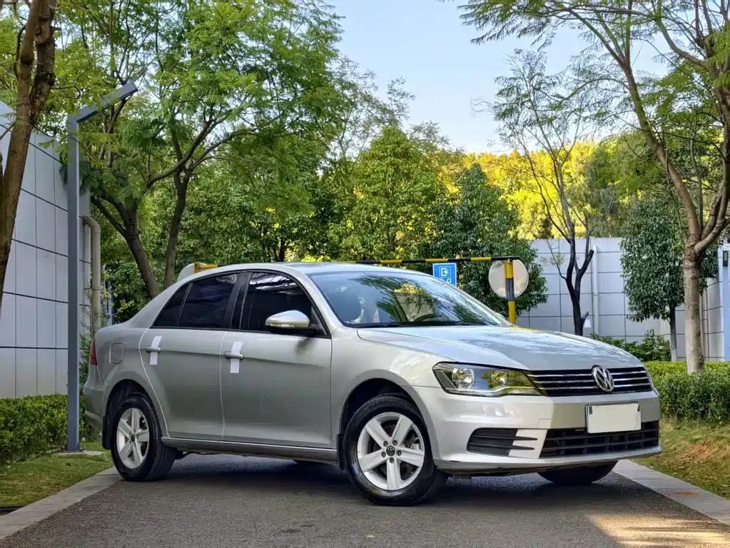 Volkswagen Bora — миниатюра 3