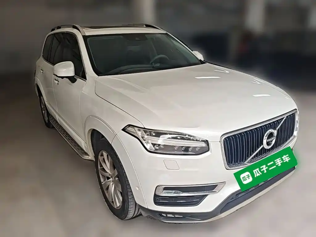 Volvo XC90 2015 T6 7 мест