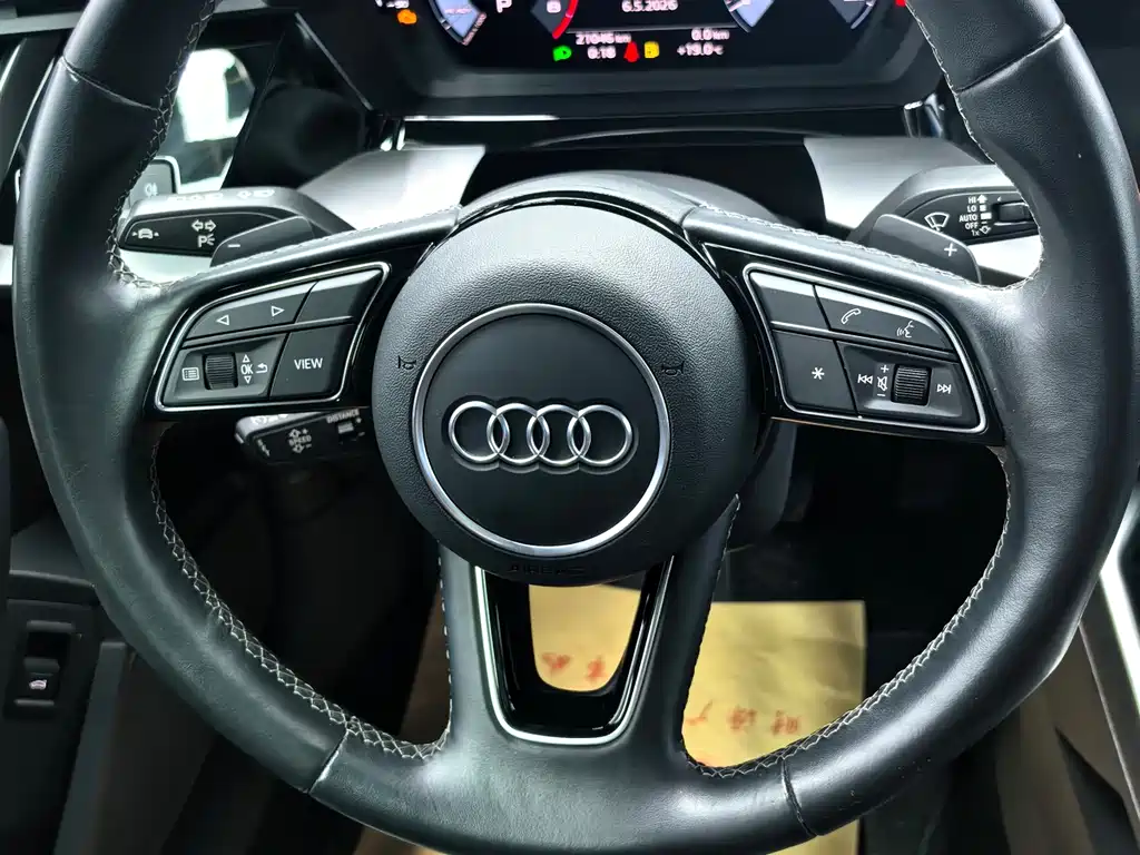 Audi A3 - фото 14