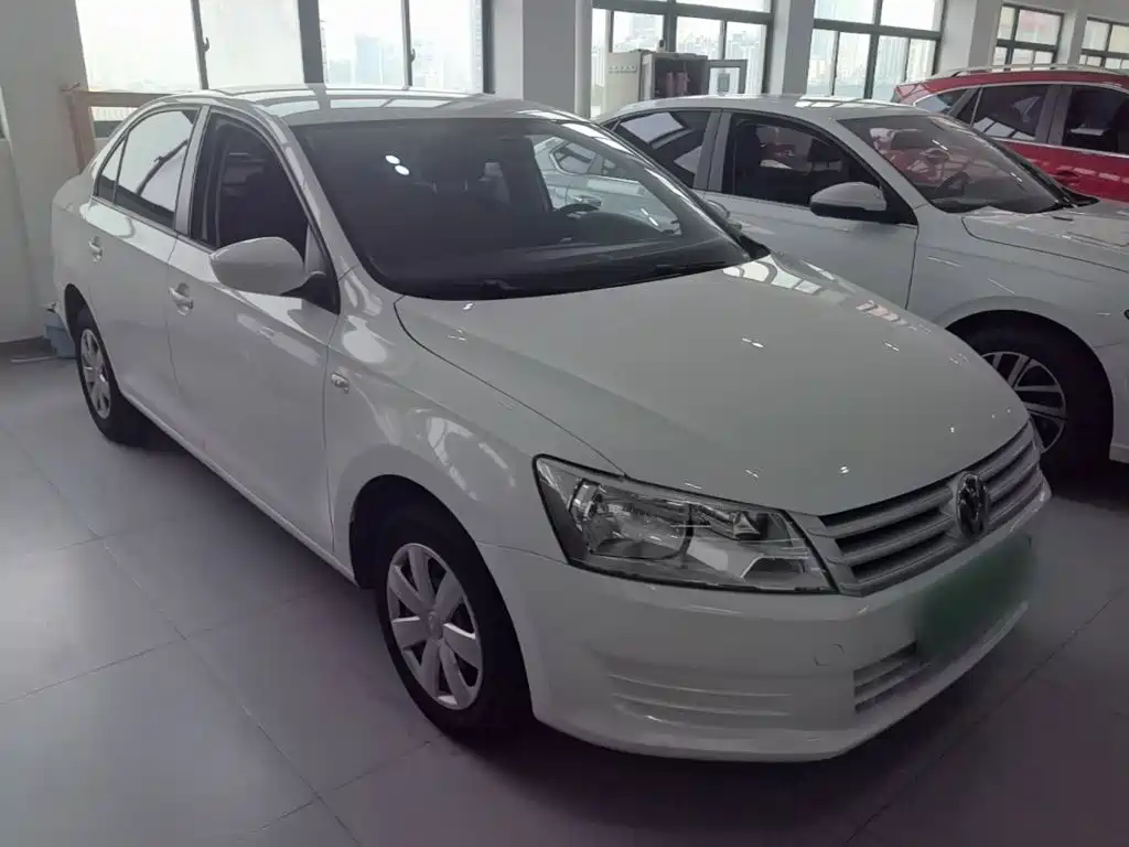 Volkswagen Santana — миниатюра 4