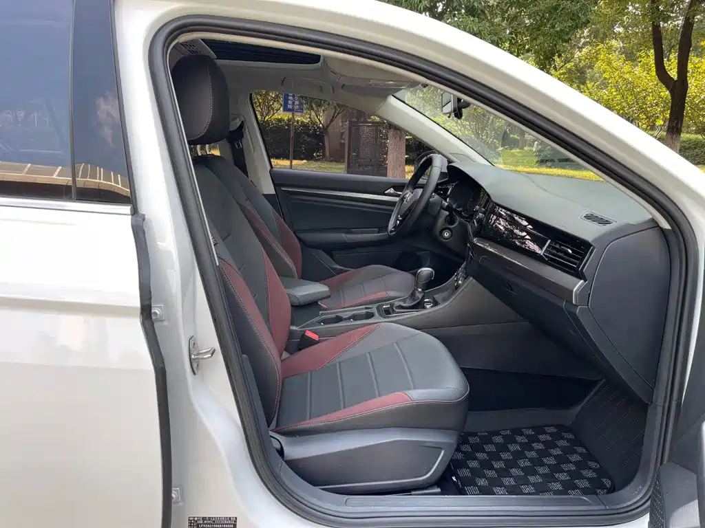 Volkswagen Bora — миниатюра 16