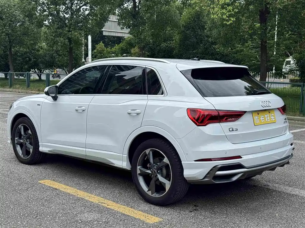 Audi Q3 2022 35 TFSI Fashion