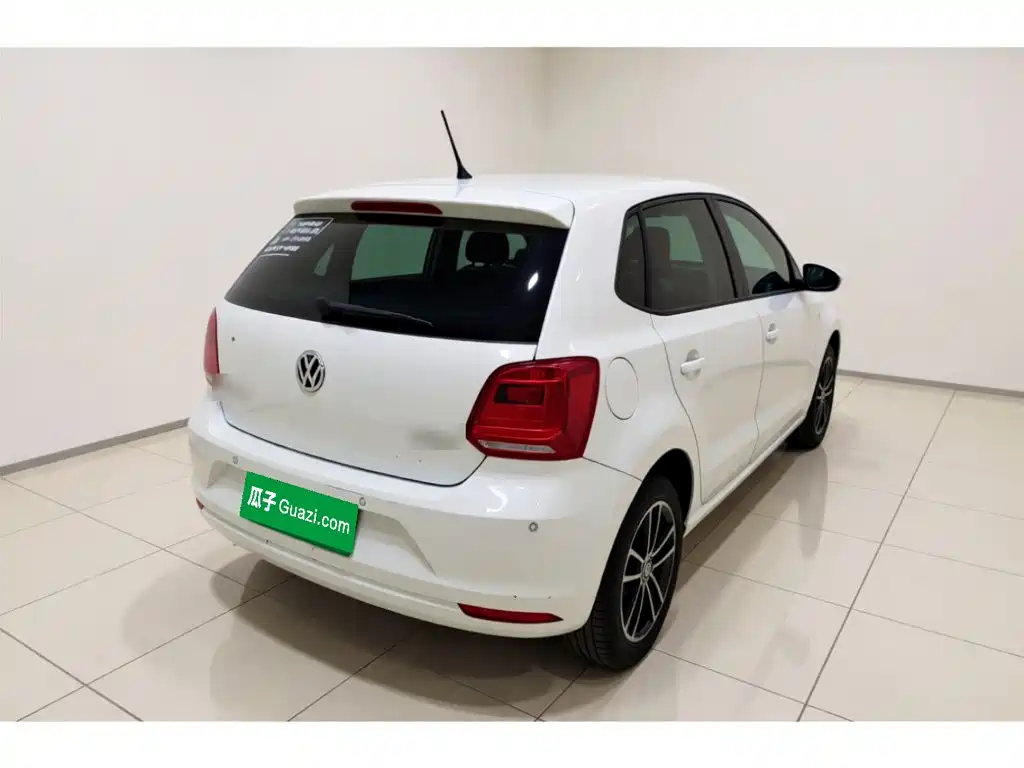 Volkswagen Polo — миниатюра 6