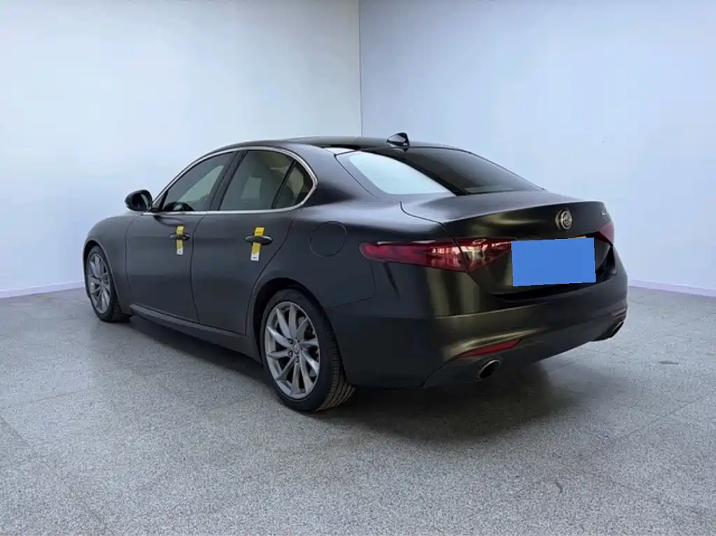 Alfa Romeo Giulia — миниатюра 7