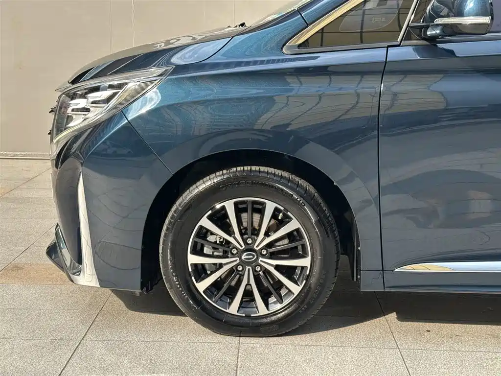 GAC M8 2021 390T Premium