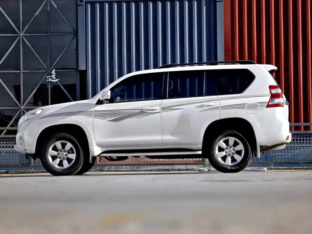 Toyota Prado — миниатюра 3