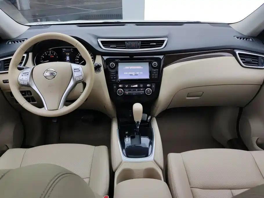 Nissan X-Trail — миниатюра 12