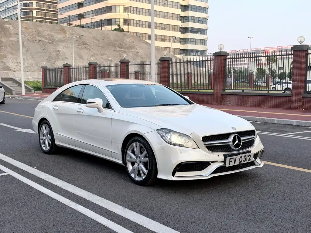 Mercedes-Benz CLS — миниатюра 3