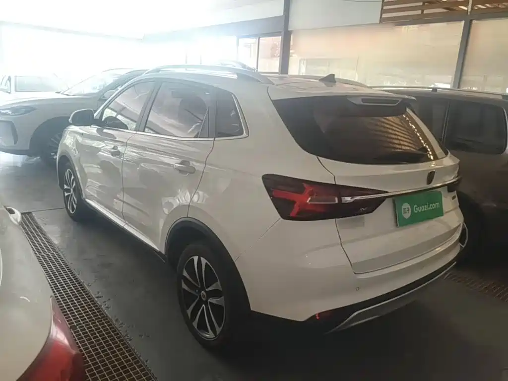 Roewe RX3 — миниатюра 5