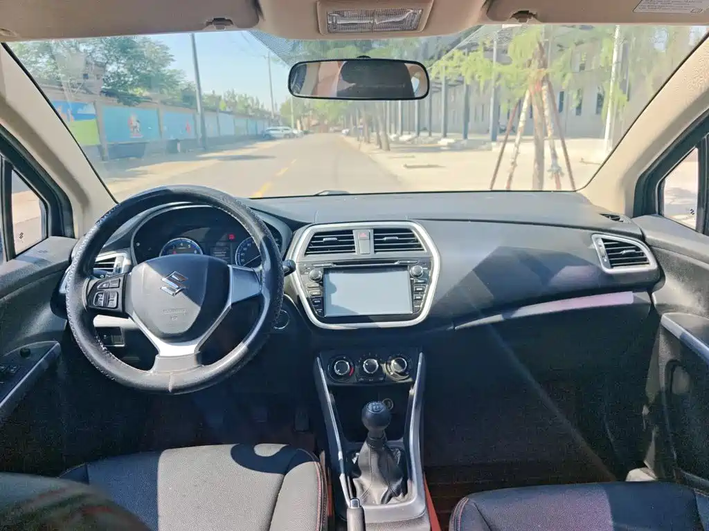 Suzuki S-Cross — миниатюра 9
