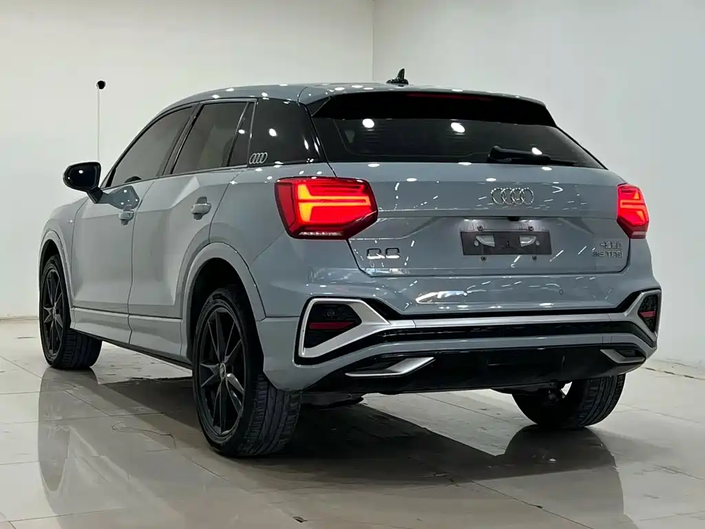 Audi Q2L — миниатюра 9