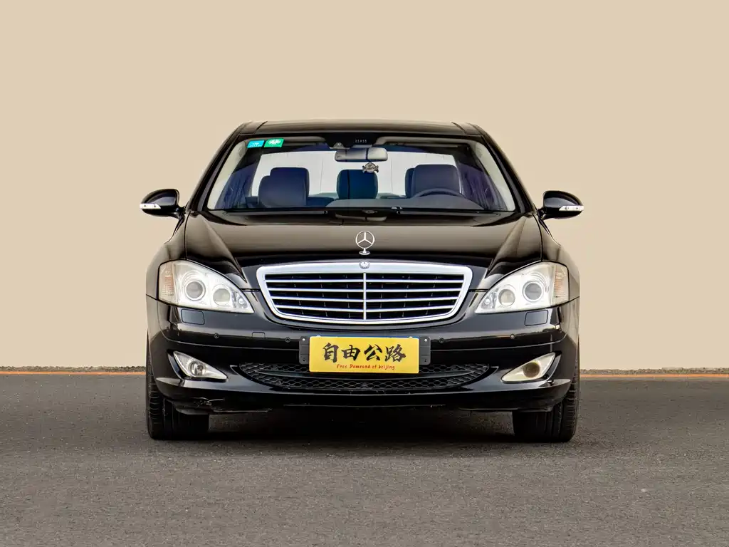 Mercedes-Benz S-Class 2007