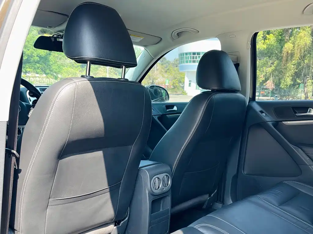 Volkswagen Tiguan — миниатюра 18