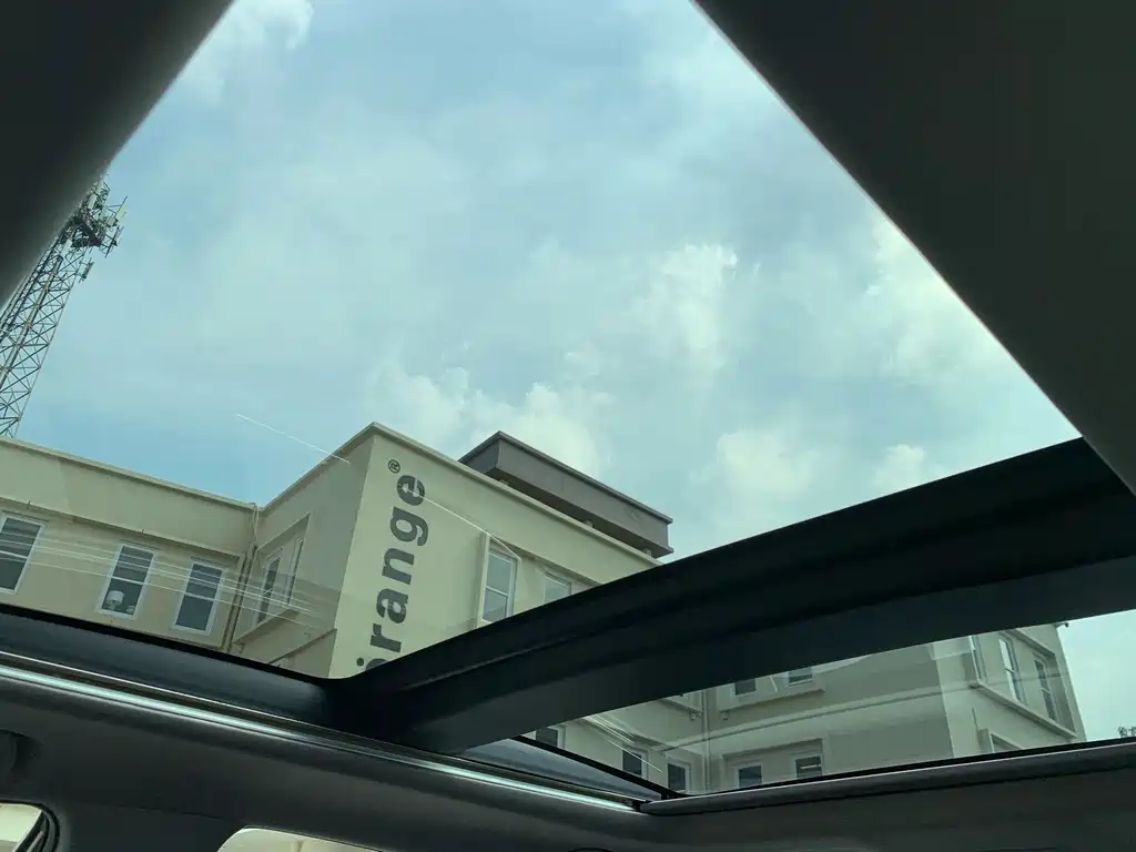 Toyota Camry — миниатюра 31