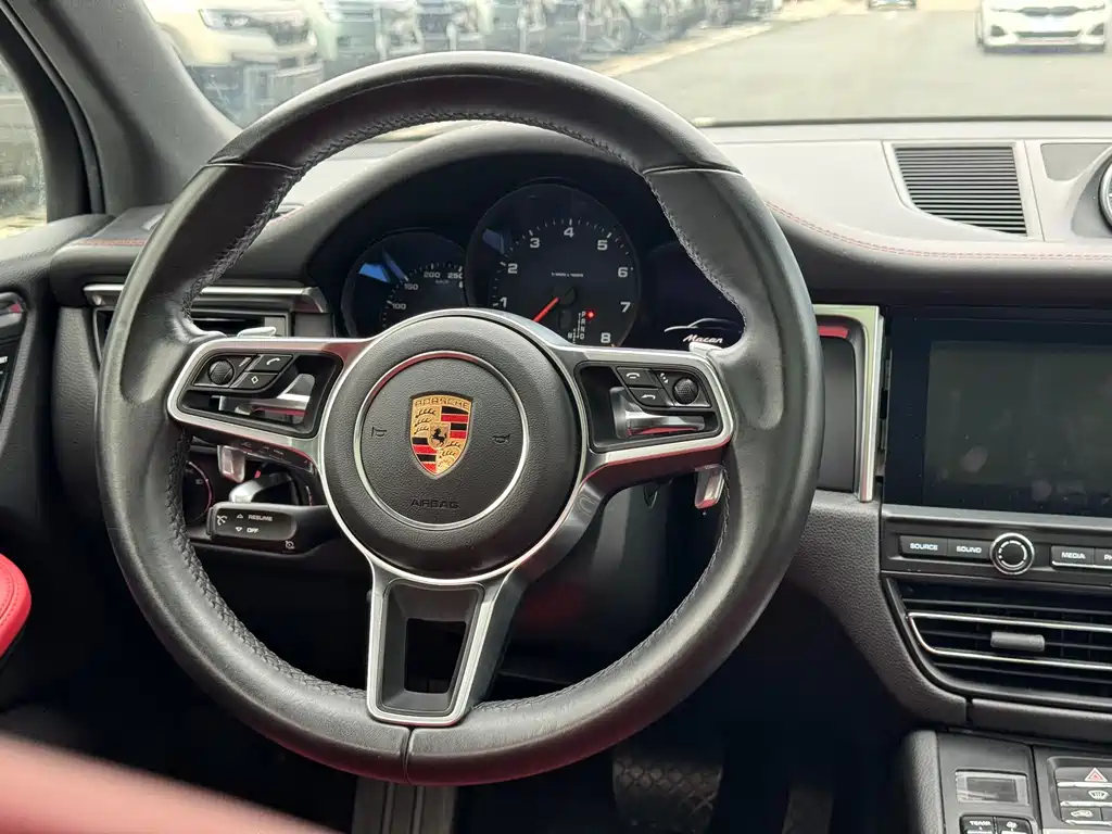 Porsche Macan — фотографии объявления, Фото 15