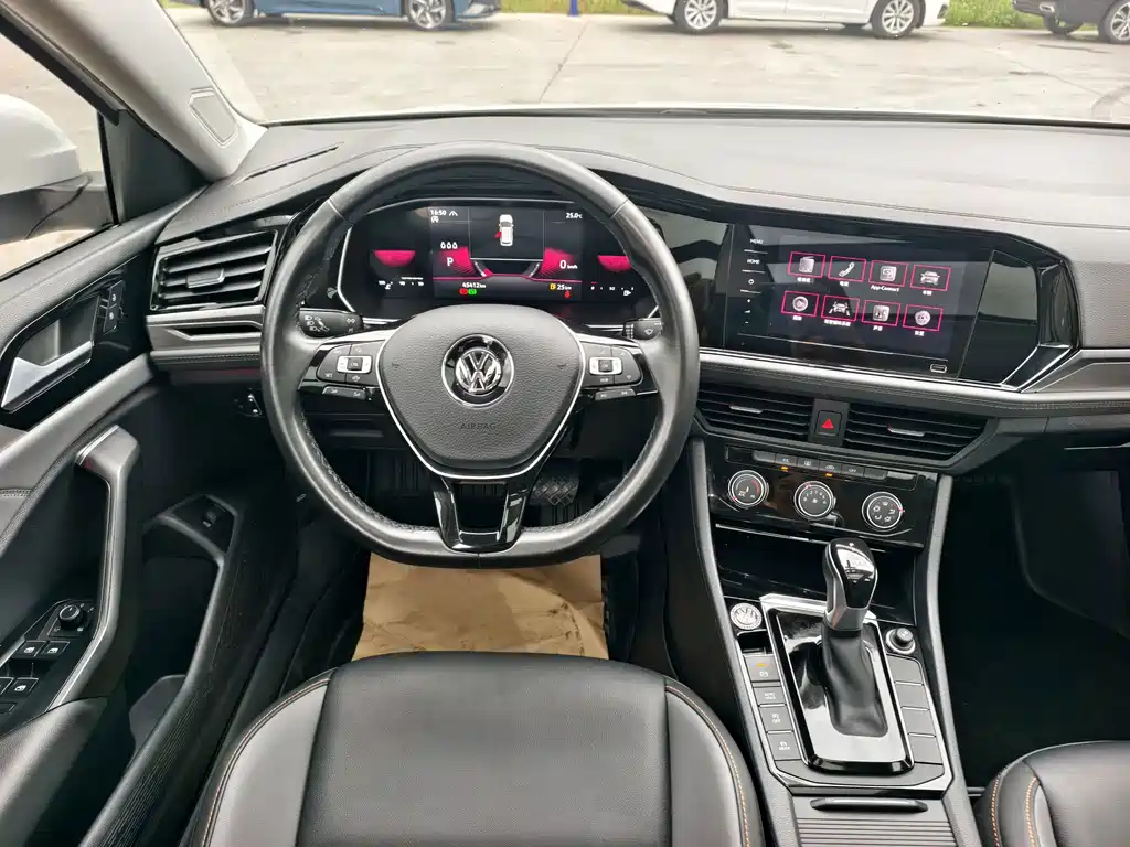 Volkswagen Sagitar — миниатюра 11