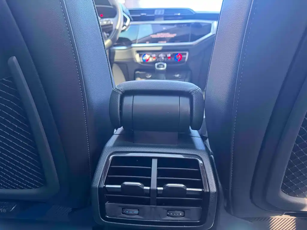 Audi Q3 — миниатюра 18