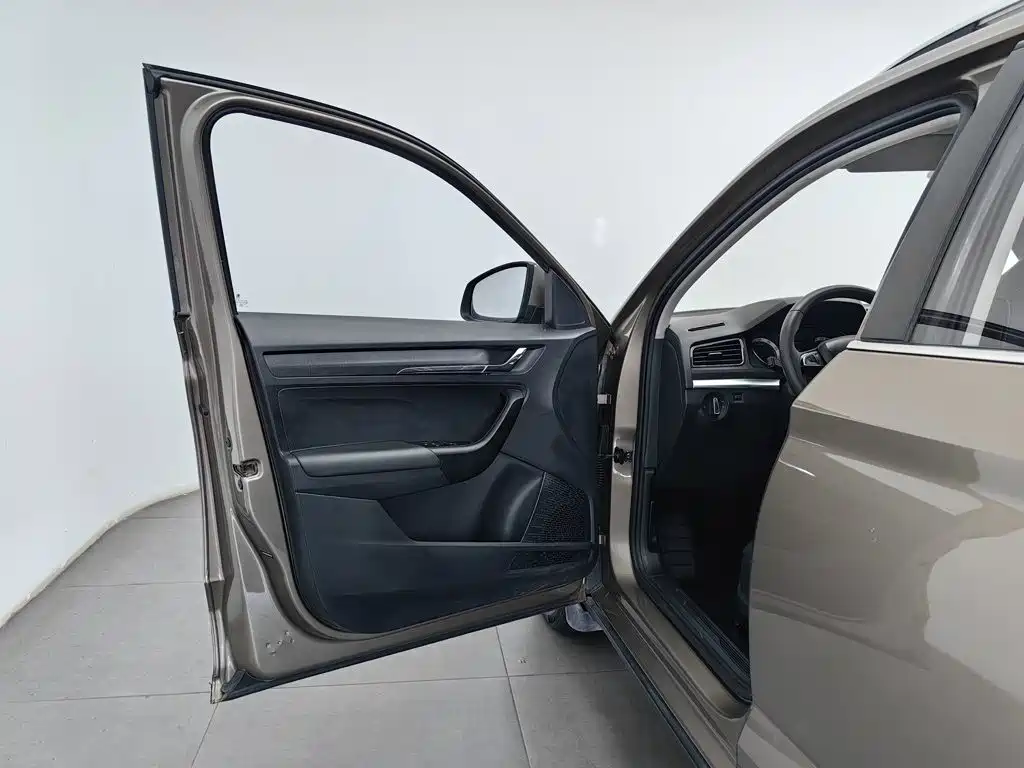 Skoda Kamiq — миниатюра 8