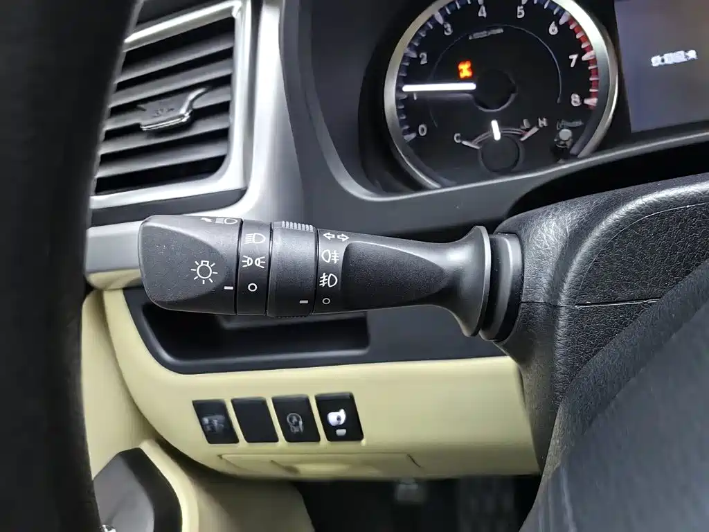 Toyota Highlander — миниатюра 21
