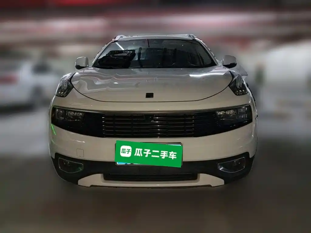 Lynk & Co 01 — миниатюра 2