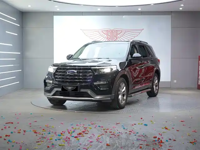 FORD EXPLORER 2021