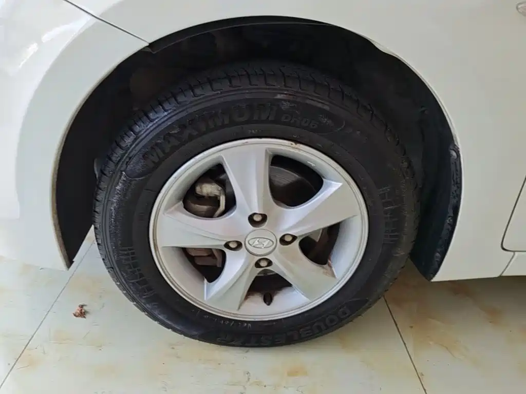 Hyundai Verna — миниатюра 23