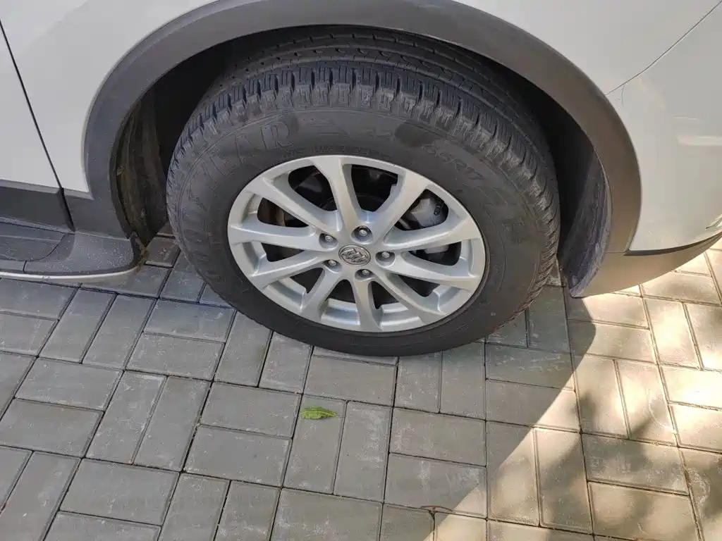 Buick Envision Plus — миниатюра 8