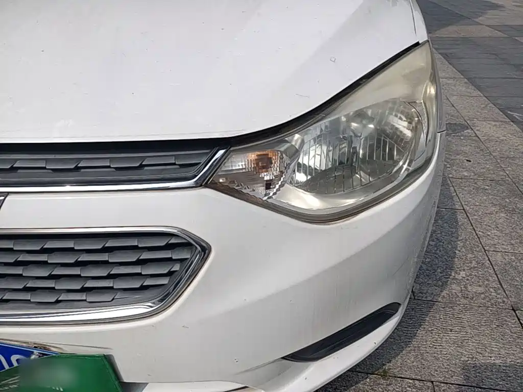 Chevrolet Sail — миниатюра 24