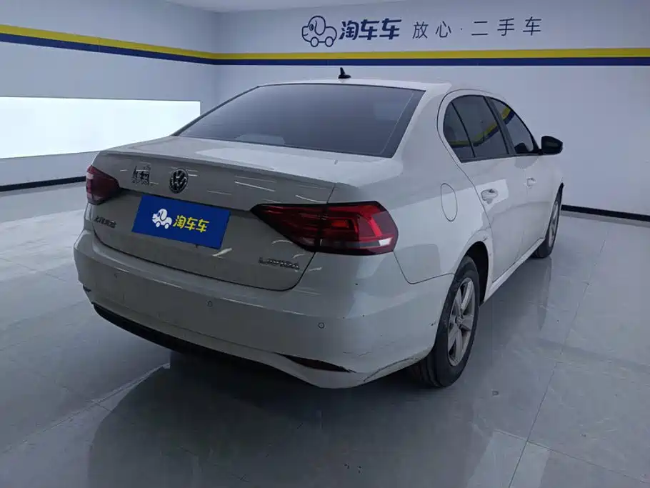 Volkswagen Lavida — миниатюра 3