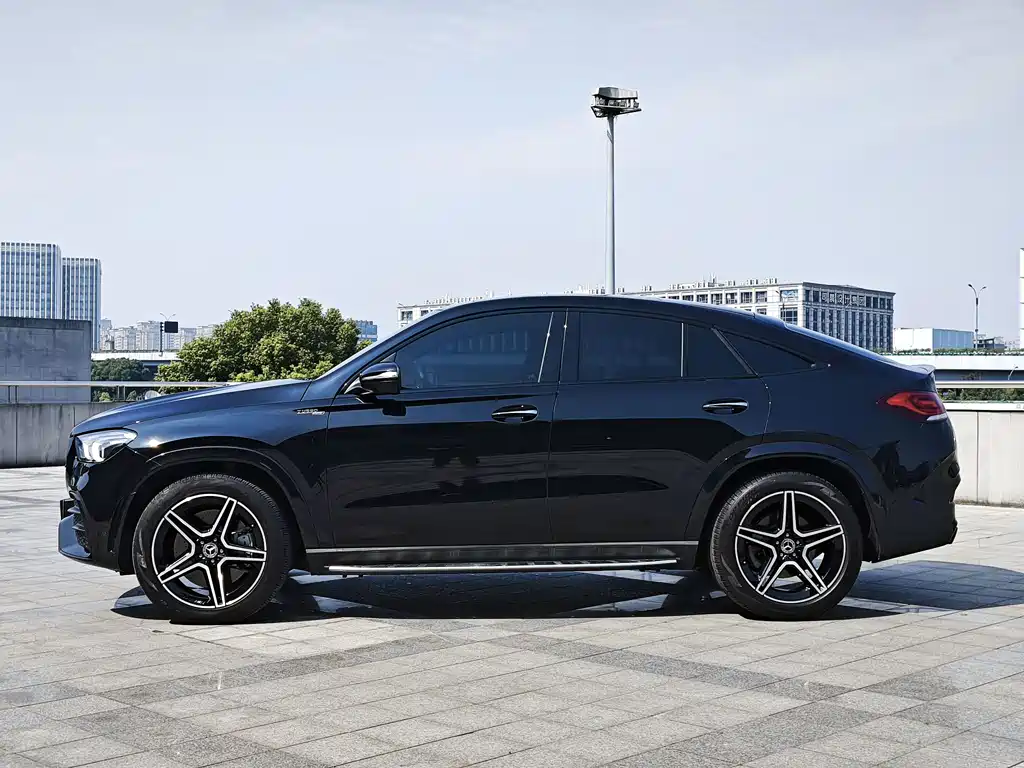 Mercedes-Benz GLE Coupe AMG — миниатюра 5