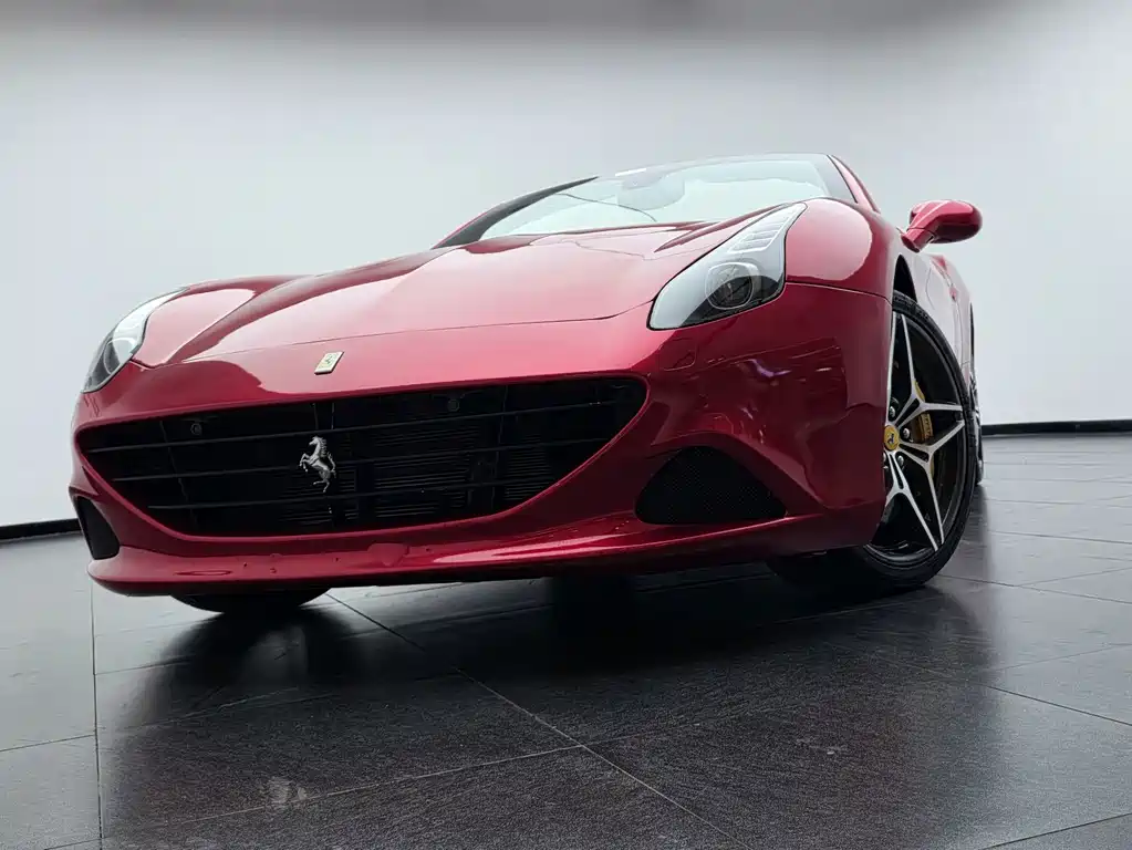 Ferrari California T — миниатюра 6