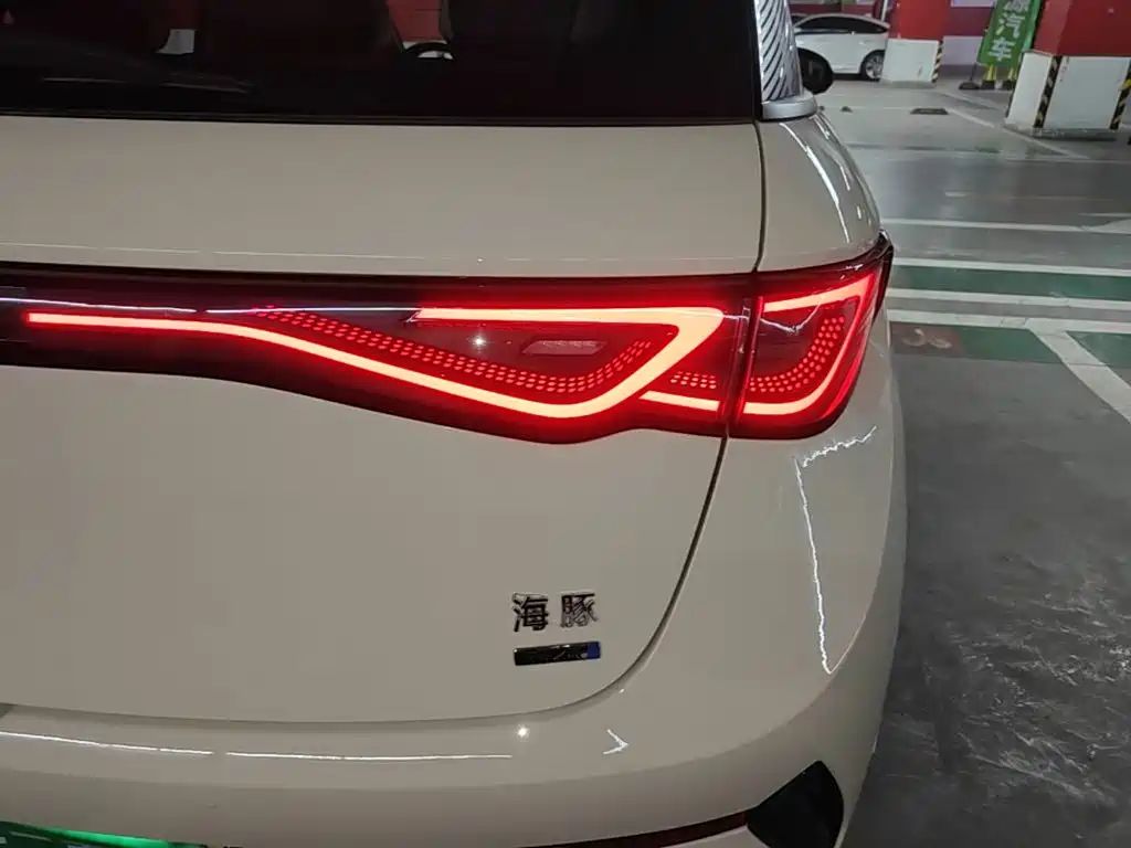 BYD Dolphin — миниатюра 8