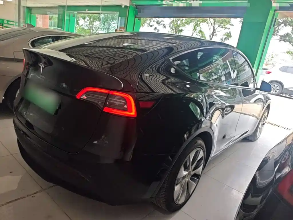 Tesla Model Y — фотографии объявления, Фото 8