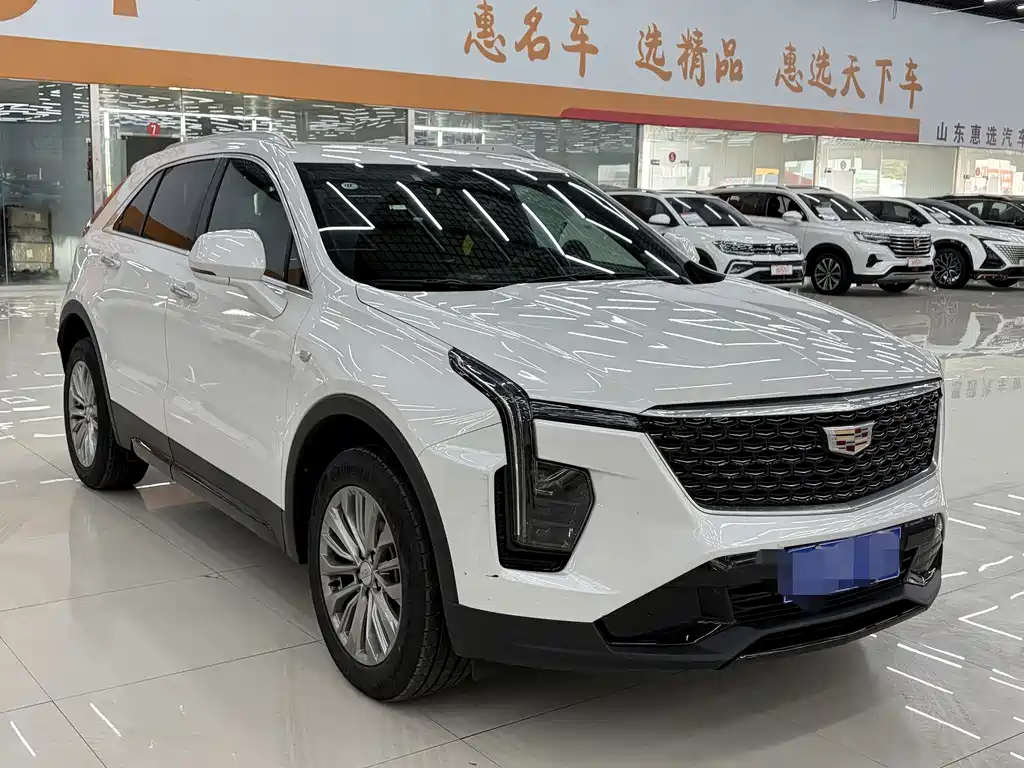 Cadillac XT4 — миниатюра 3