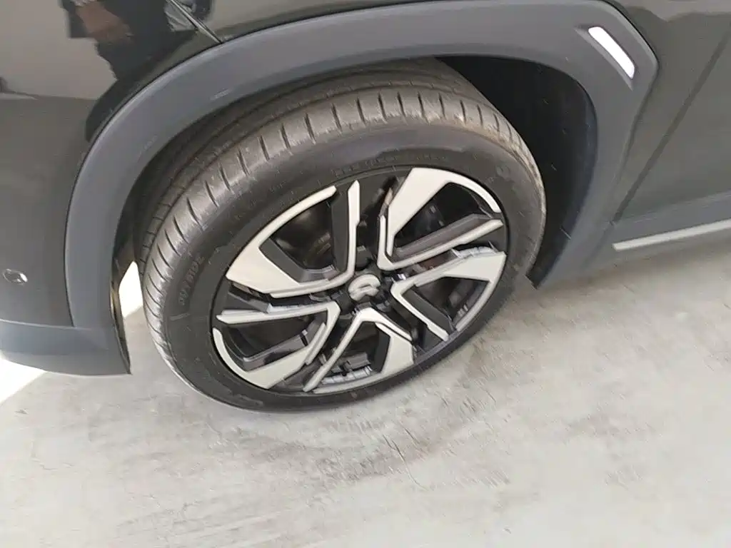 NIO ES6 — миниатюра 23