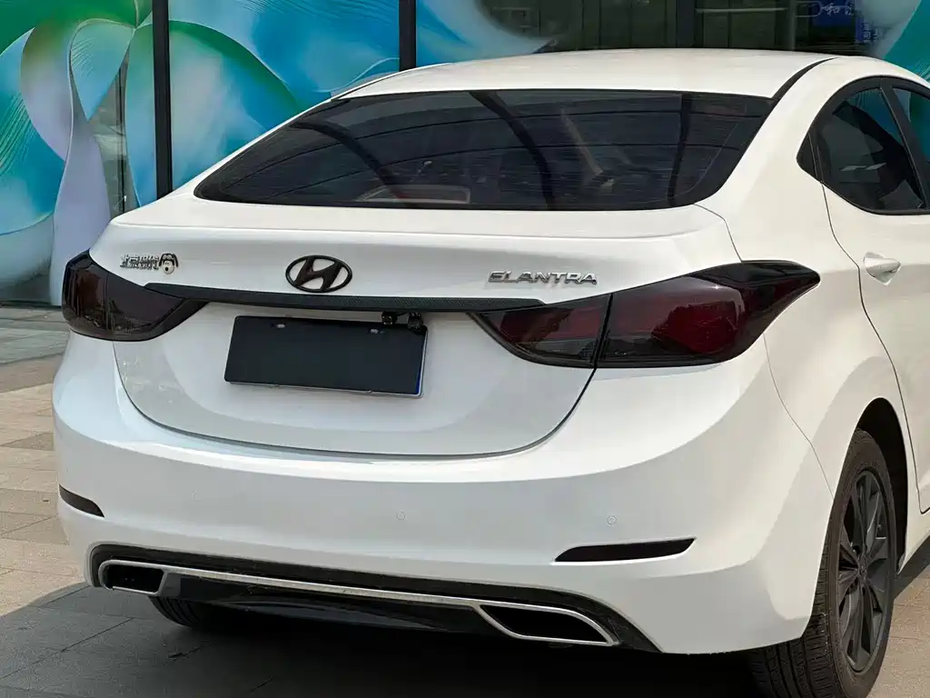 Hyundai Elantra Langdong — миниатюра 23