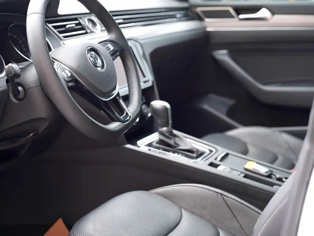 Volkswagen CC — миниатюра 13