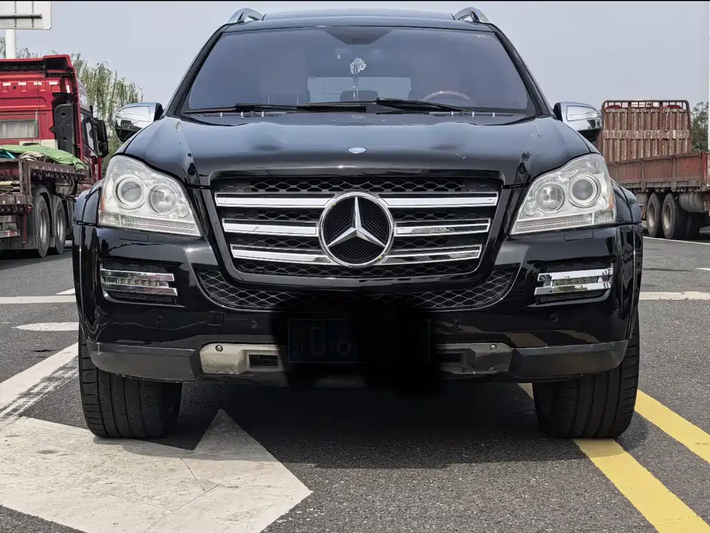 Mercedes-Benz GL 2010 GL 550 4MATIC