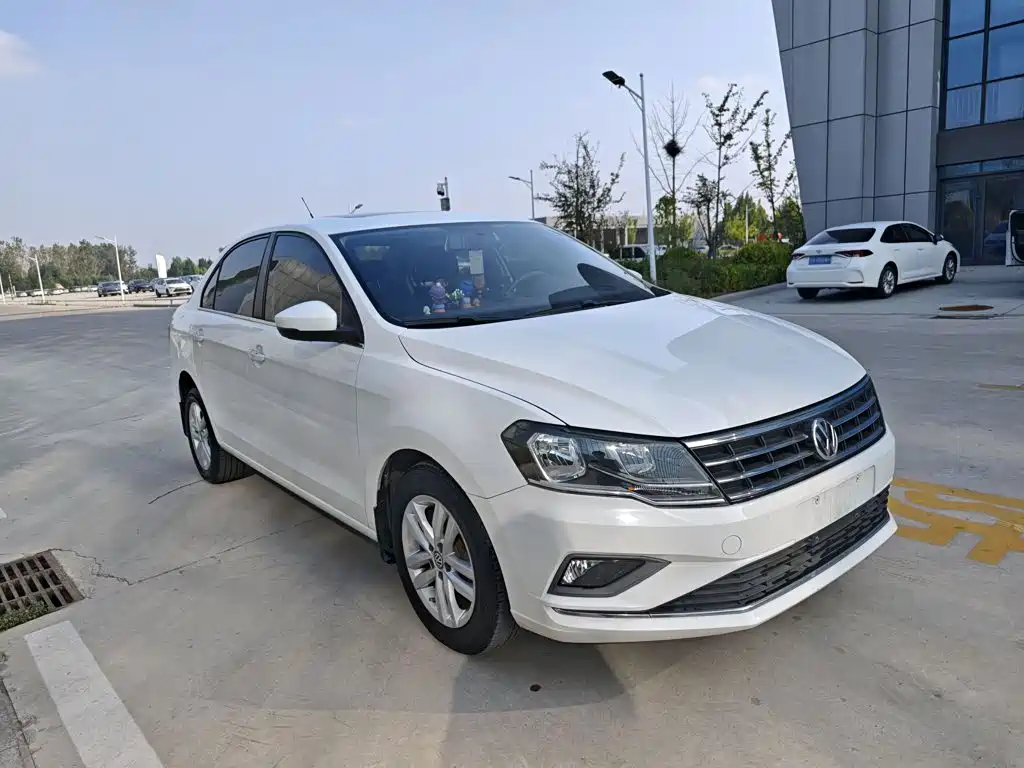 Volkswagen Jetta — миниатюра 4